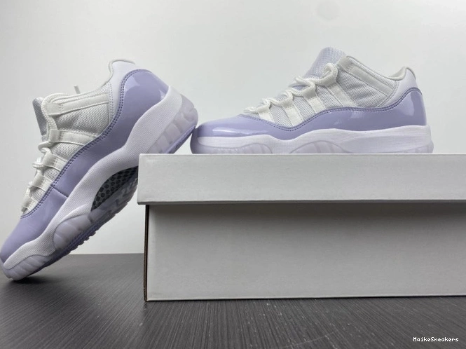 MaikeSneakers Air AH7860-101 Low 11 Pure Jordan WMNS Violet 0813